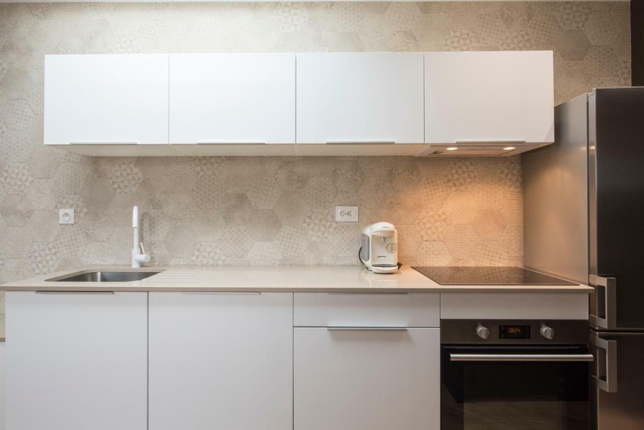 F2 Tres Cosy Apartment Saint-Raphael  Ngoại thất bức ảnh